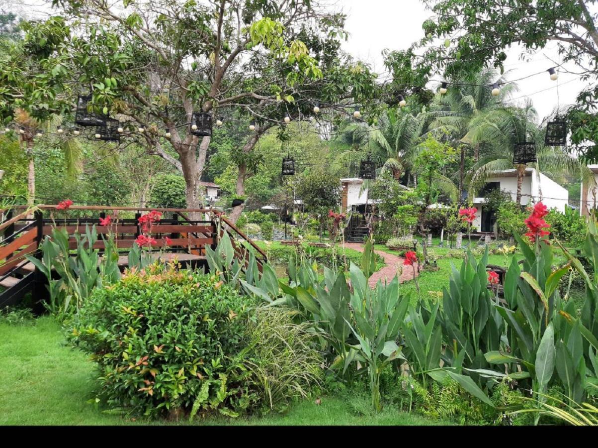 Villa Panalai Nakhon Nayok Exterior foto